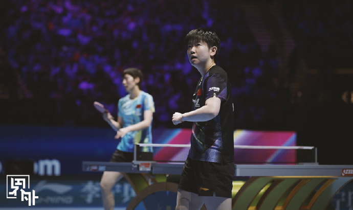 孙颖莎回应世界杯三连冠孙颖莎说收获了很多 连续三届夺得单打世界杯冠军，孙颖莎赛后