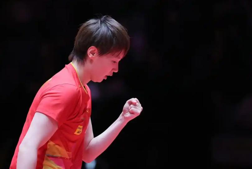 国乒大冷门！7月1日，WTT美国大满贯，王曼昱0比3输给日本削球手，局间暂停马琳