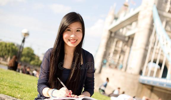 中国留俄女生失联后确认离世，曾因语言问题遭同学欺凌
 
近日，20岁中国留学生张