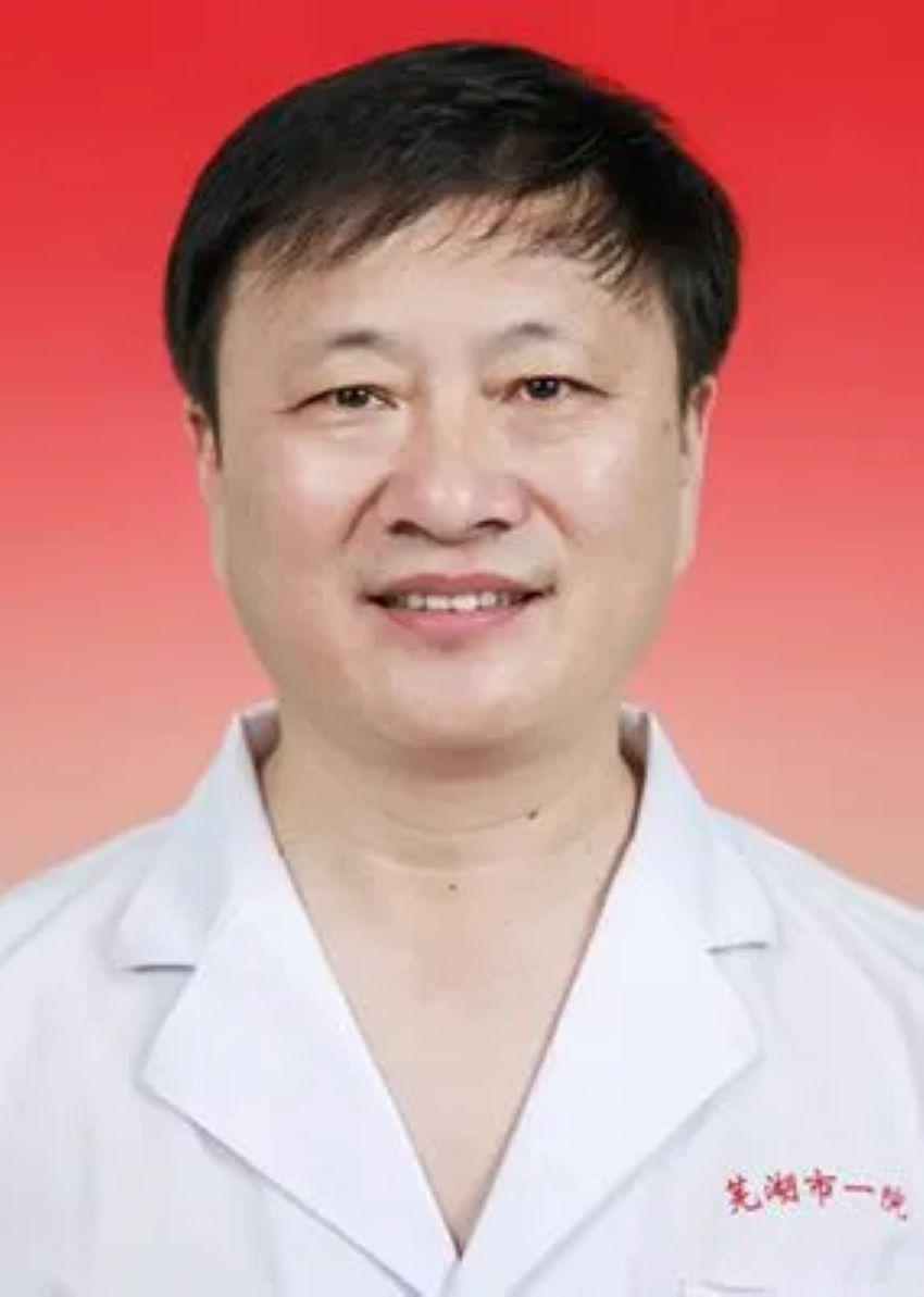 芜湖市，第一人民医院原书记凌云熹官宣被查

凌云熹，出生年月及前期履历不详。
