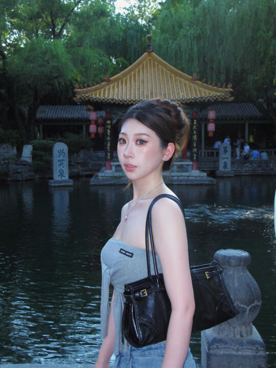 来感受老舍笔下的泉城🧚🏻‍♂️
