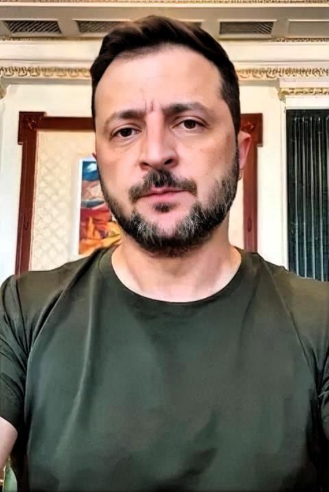 乌克兰最新消息！

​12月2日
乌克兰总统泽连斯基在巴黎甩出一则重磅消息：乌美