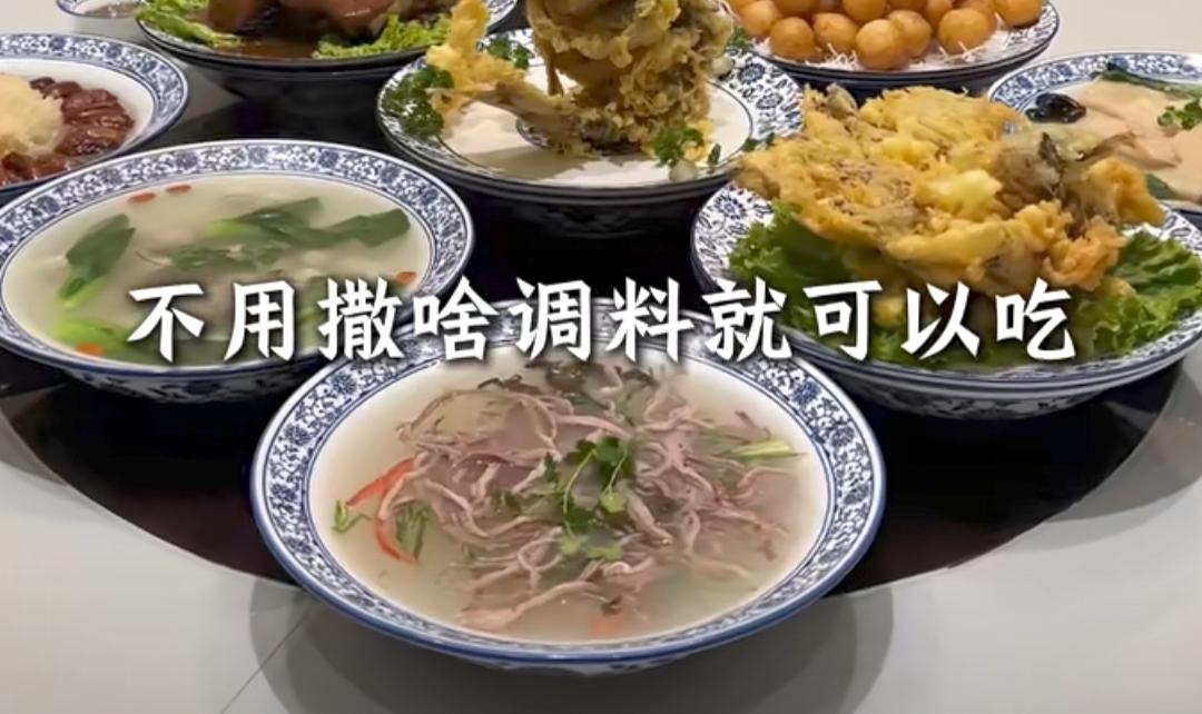 最早在合阳吃踅面，发现那碗很特别，请教后老板告诉我叫品，我心中暗叹，合阳人真会做