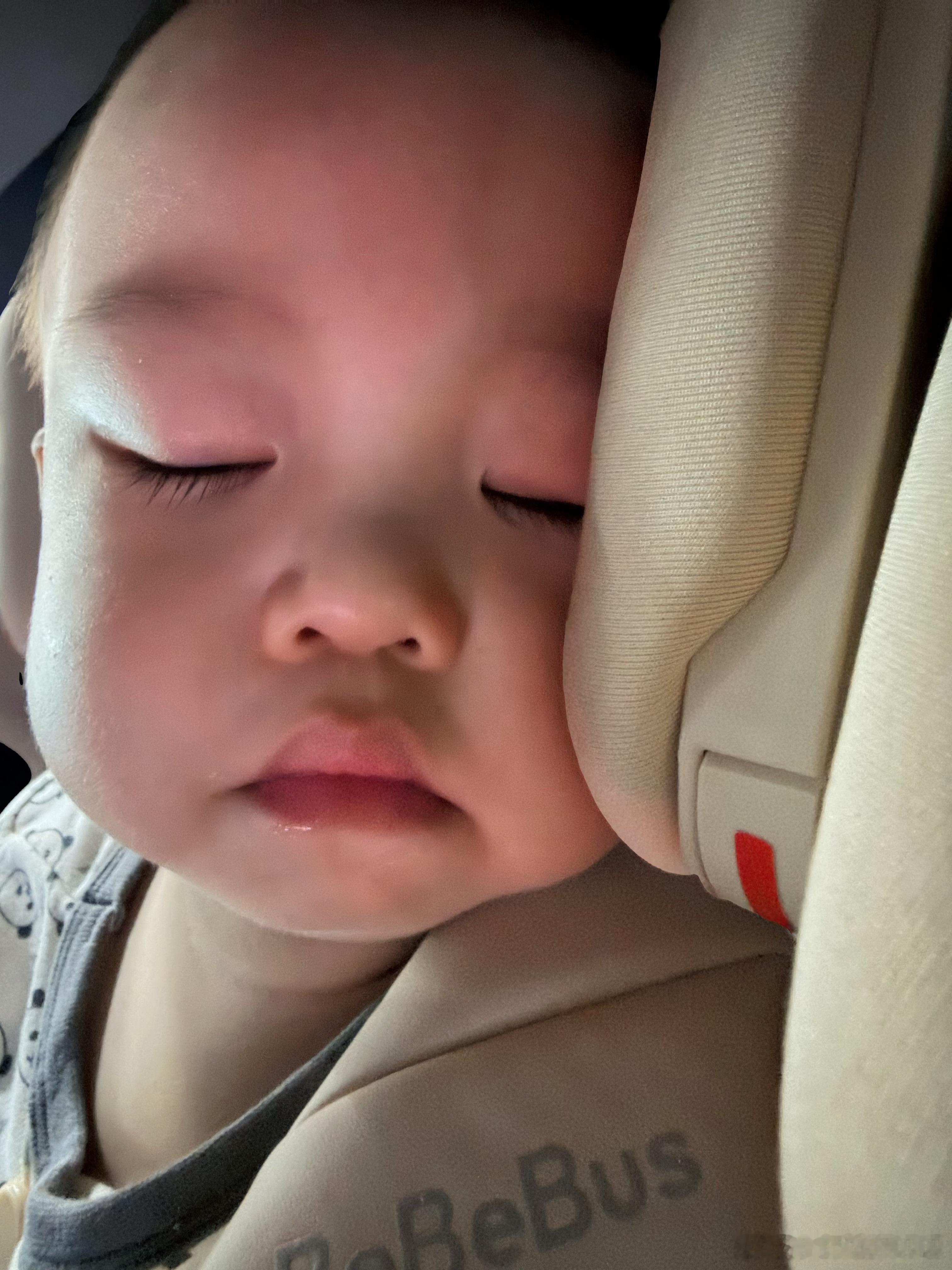 别说话吻我！ 