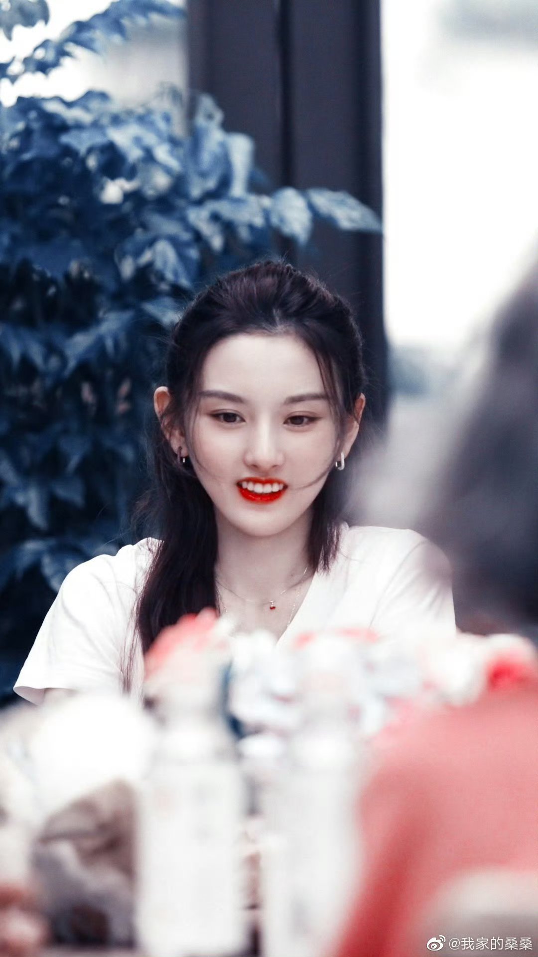现偶来个这样的发型也不是不行 