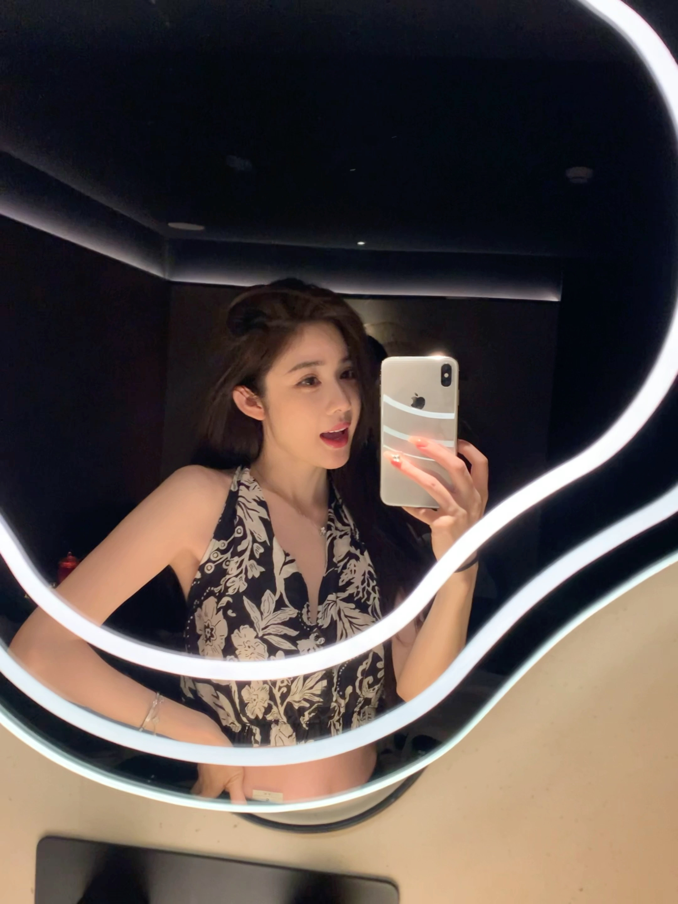 只有一次的人生 做自己喜欢的事 ​​​  晚安💤 ​​​