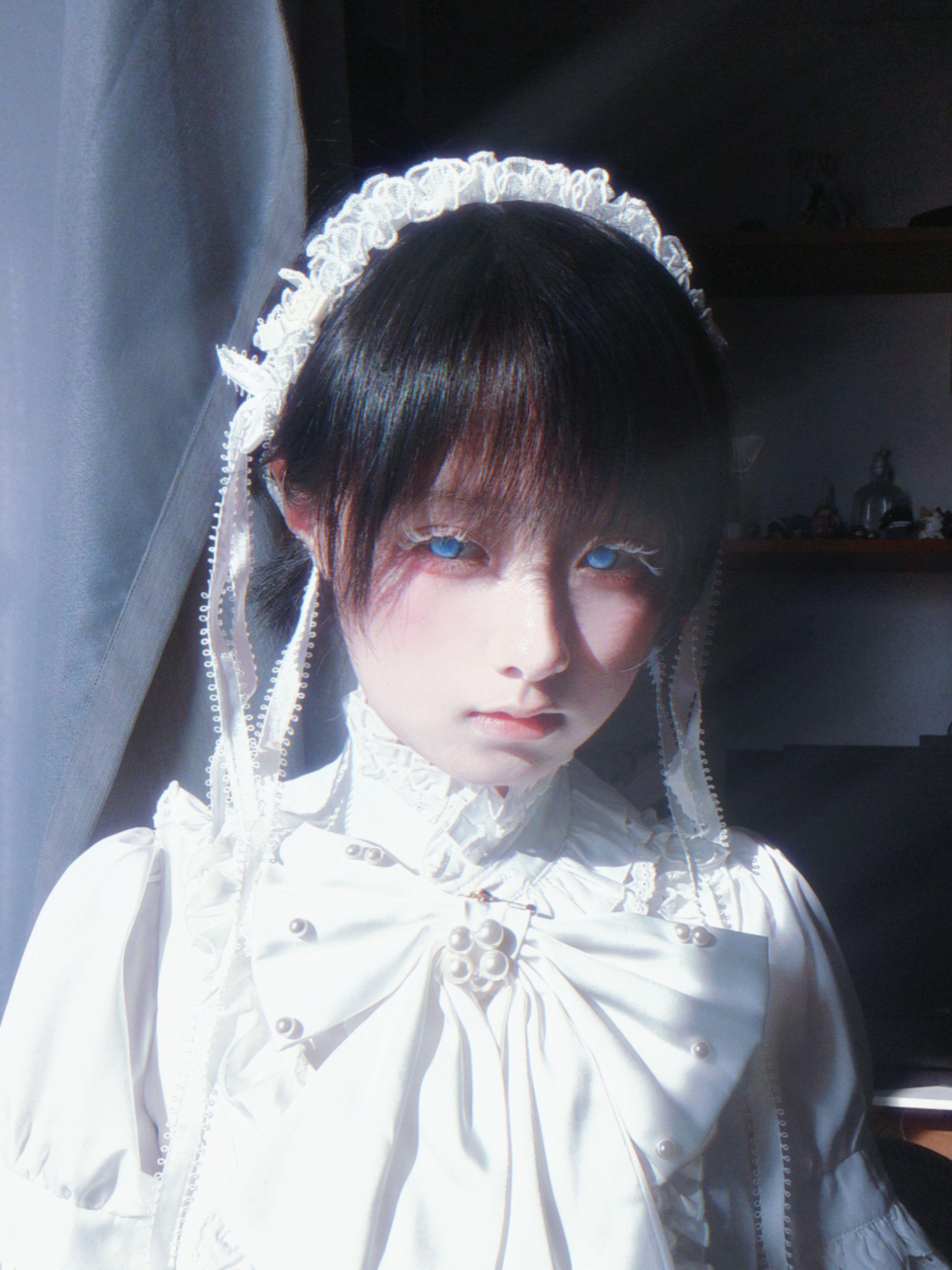 可惜的是，我无法理解人类的情感。