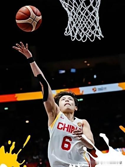 加时赛爆发，中国女篮艰难逆转捷克赢得关键战！
北京时间9月6日晚，2026女篮世
