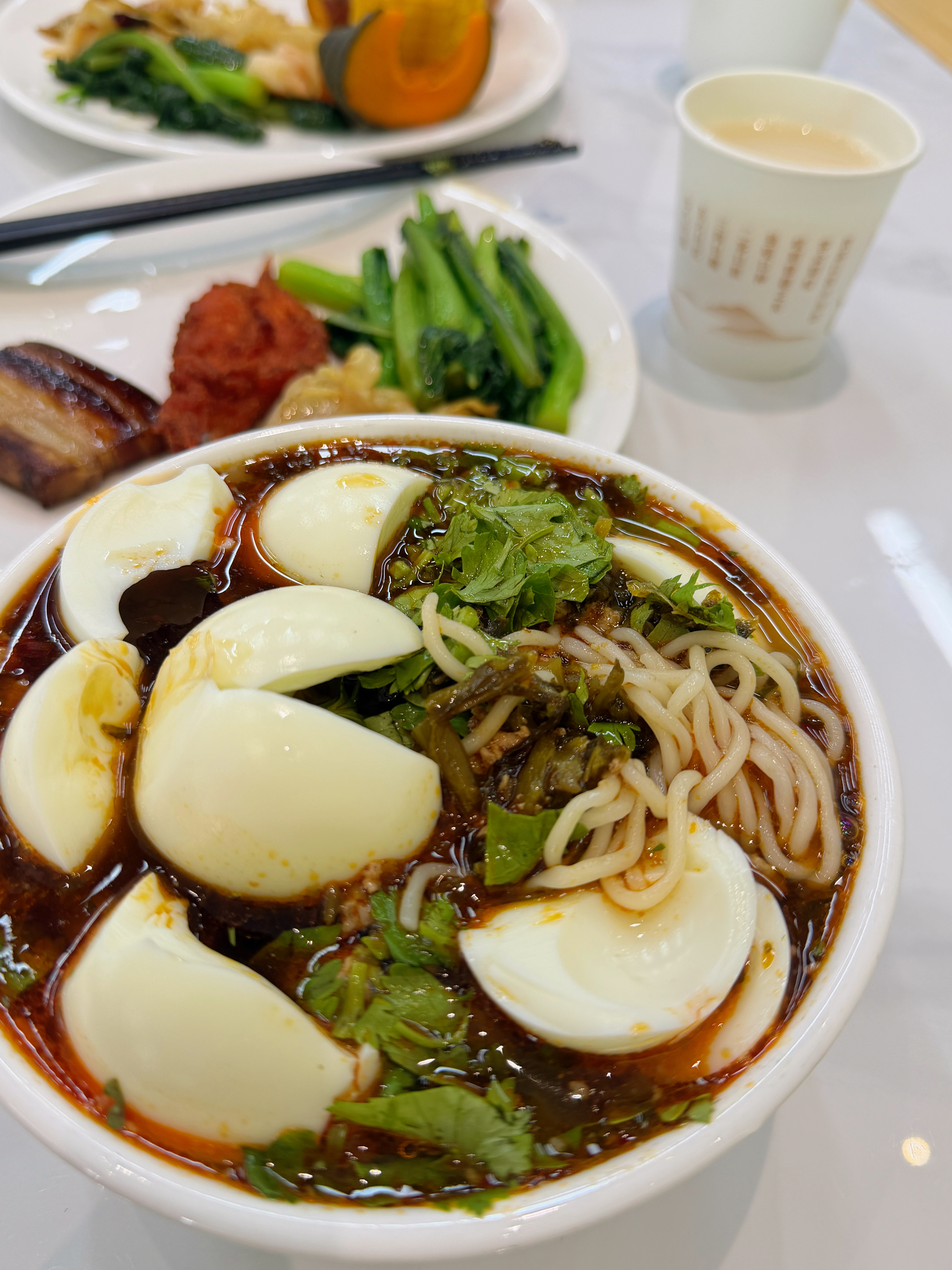 今天要从恩和直接到黑山头才吃饭早餐必须饱饱的 ​​​