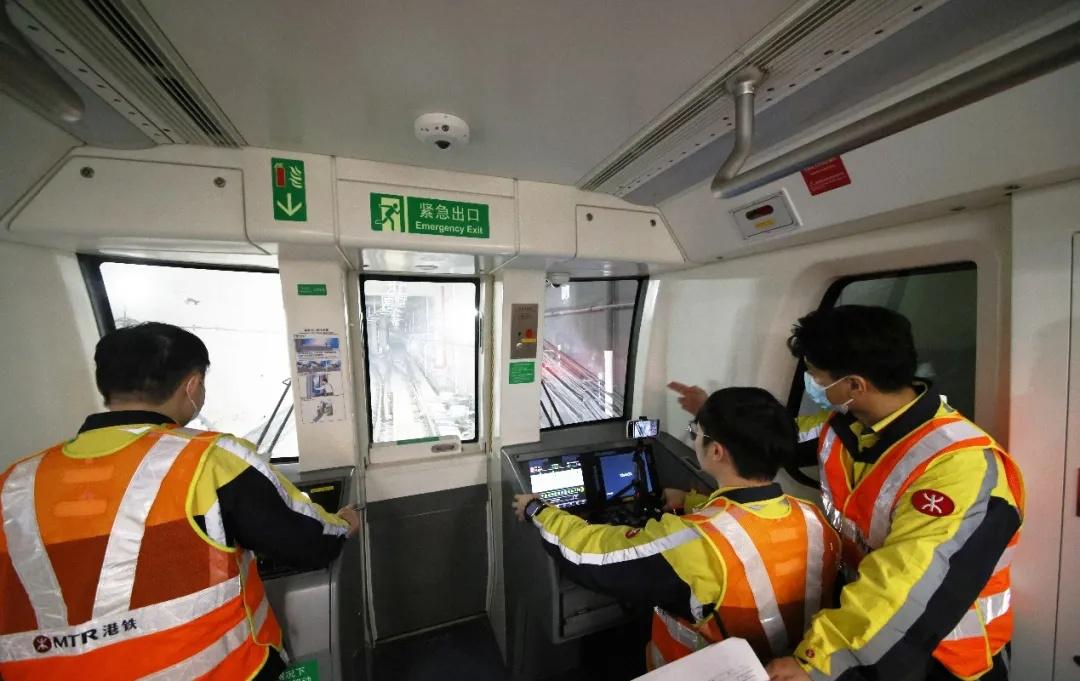 13号线二期（北延）起于上屋站（不含），止于李松蓢站 。线路全长约 19.25 