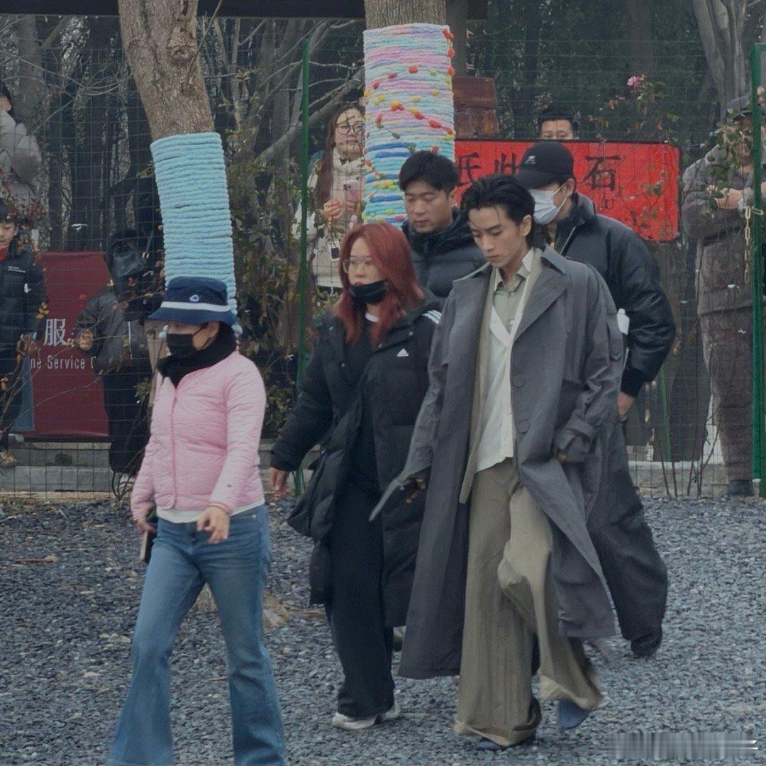 突然觉得wxy有点像陈晓于正也是酷爱菀菀类卿这一套了 