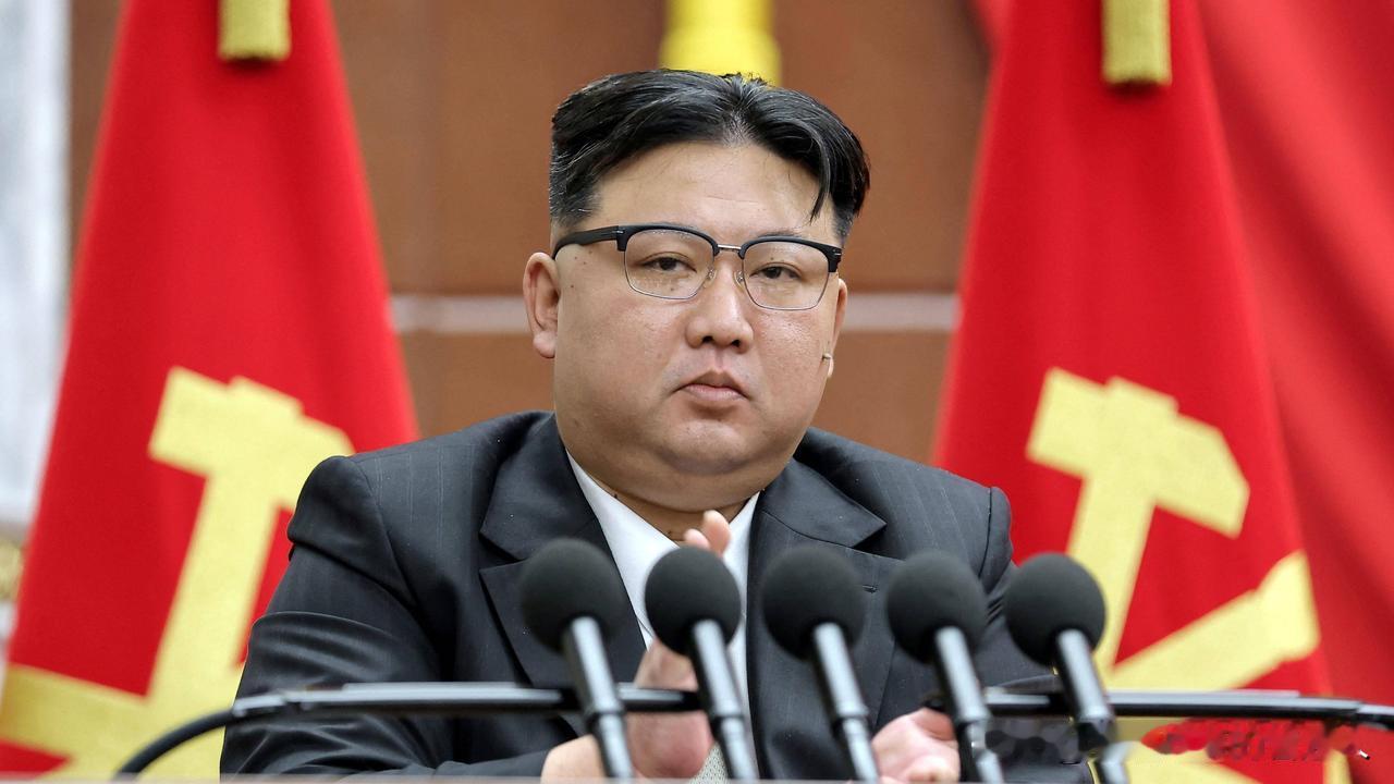 4月王毅访朝，金正恩亲自接见，双方同意深化战略沟通，山西矿难后朝鲜随即送来慰问，