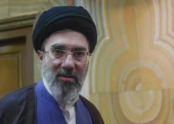 伊朗国营媒体25日报道说，伊朗拒绝了美国为结束战斗而提出的建议，并提出了“停止侵