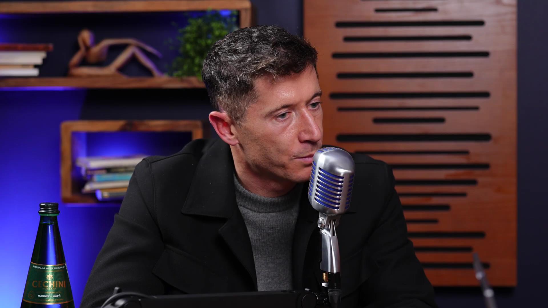 🎙️莱万多夫斯基：我认为我的职业生涯将在两三年内结束。巴萨体育大赏至死不渝红蓝