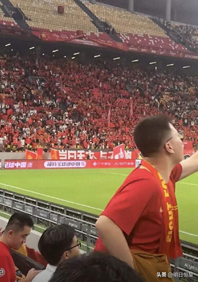 60年首败，0‑5的刺眼比分：国足这场球，输掉的何止是比赛