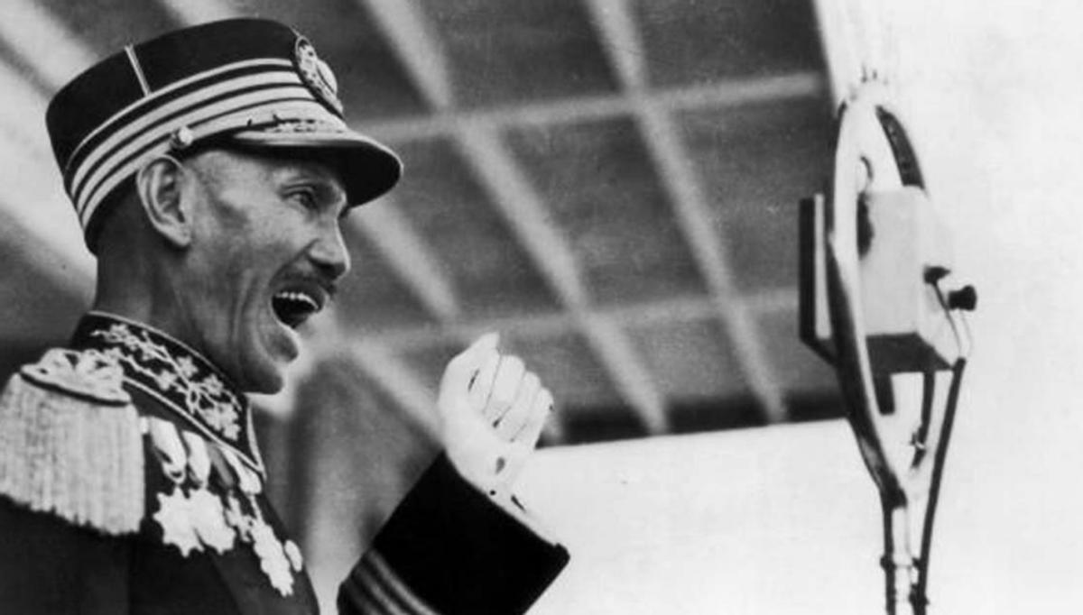 蒋介石的侍从室到底是干什么的？他们的能量有多强？老蒋的“第一秘书”陈布雷为何最后