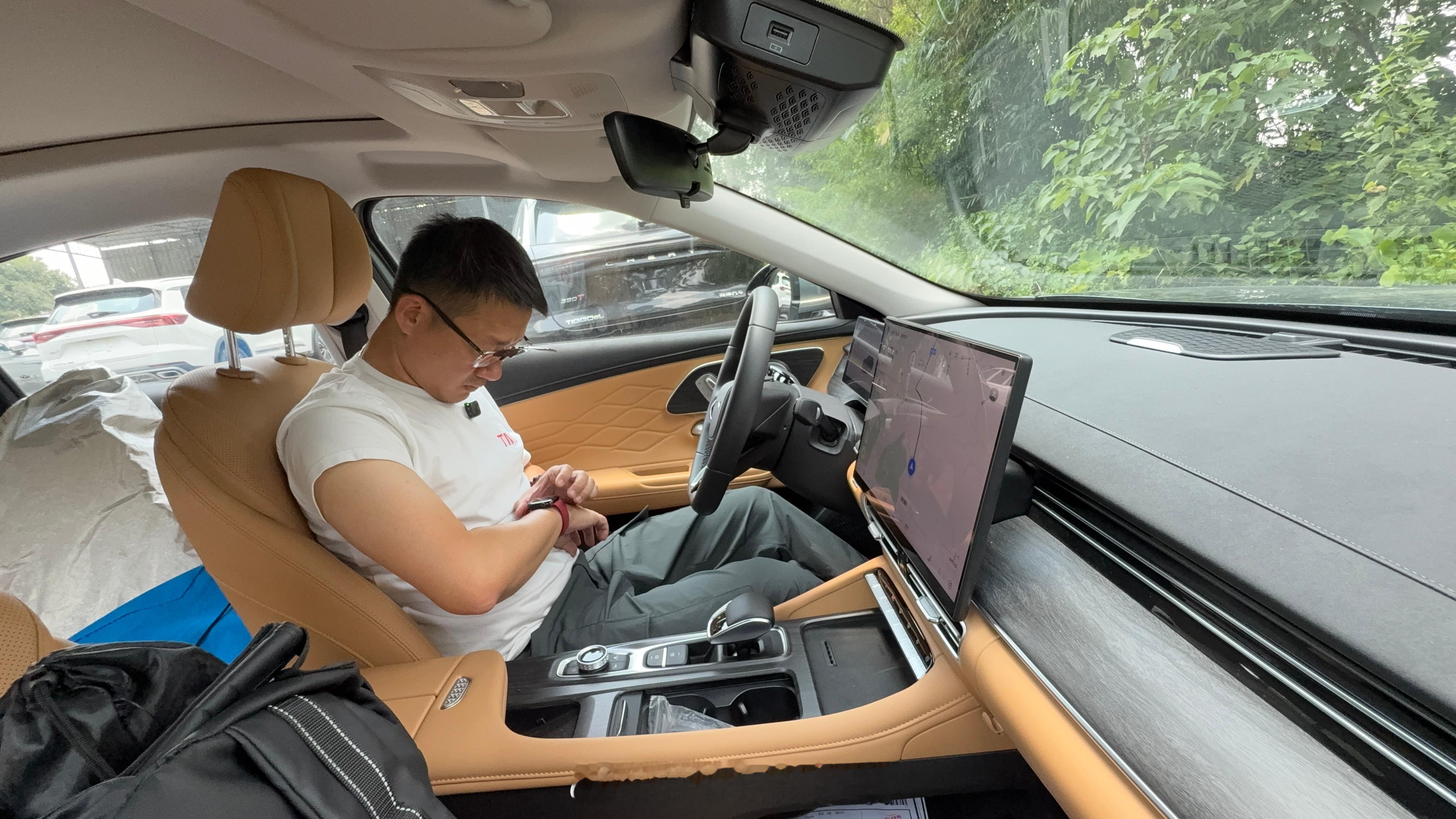 随着新能源车型越来越多，各大车企也采用了自营销售的方式，是否可以加大力度推进二手