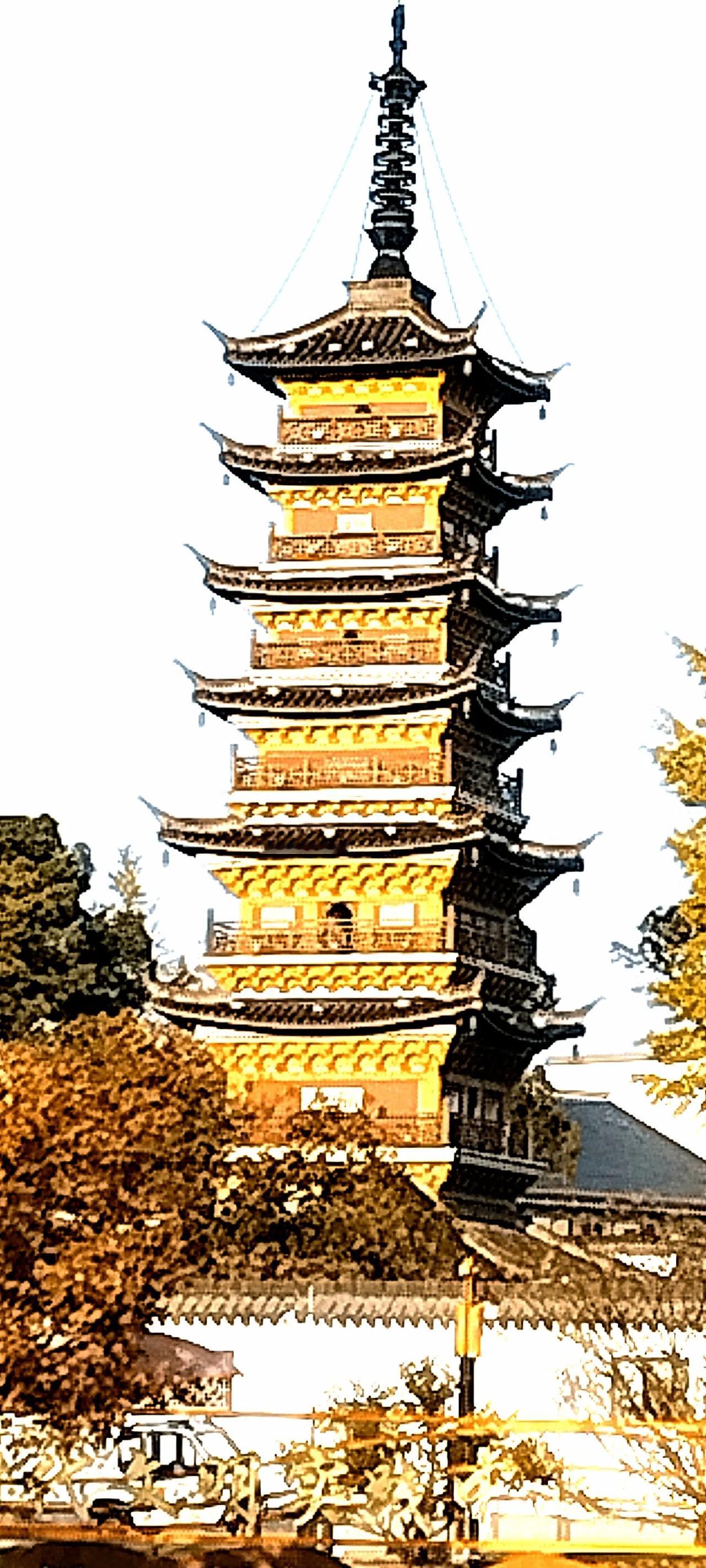 塔影倒映水中，钟声悠扬入梦中。近距离看清楚宝塔真面目！
