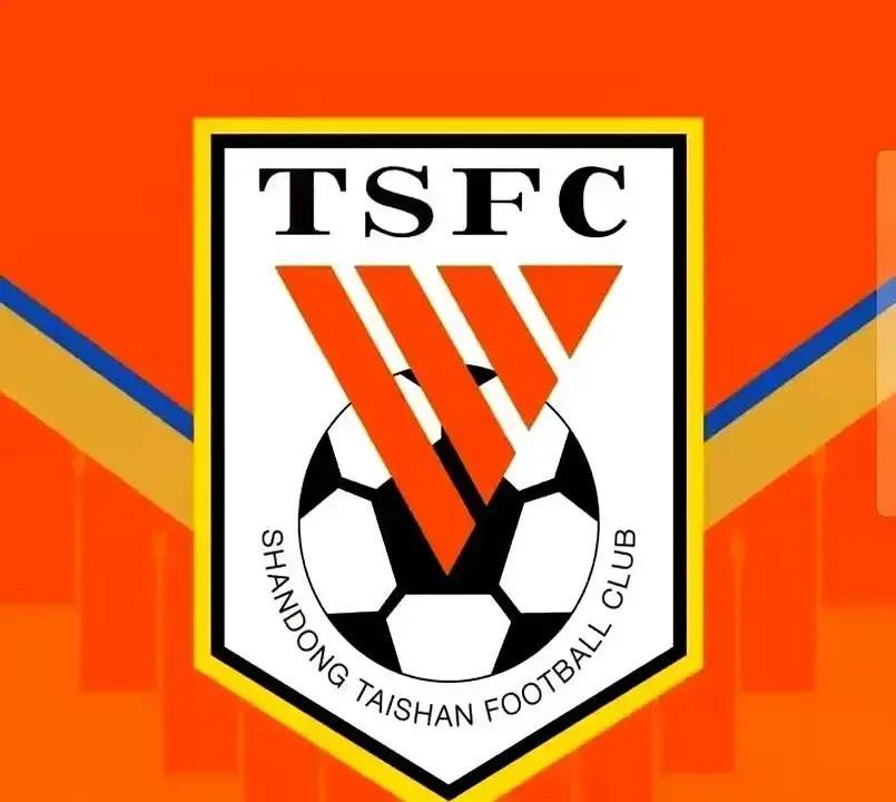 看完了泰山队的这个消息，心里五味杂陈。
 
七百多天，对于一支豪门球队来说，不仅