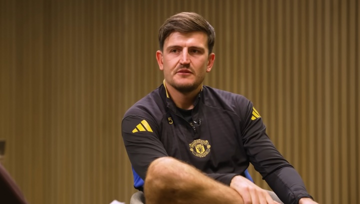 马奎尔：刚出生时我叫雅各布·哈里，我妈不喜欢别人叫我杰克改名