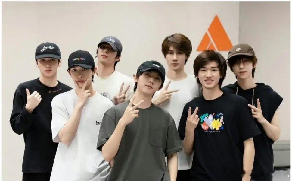 谁变丑了 ​​​