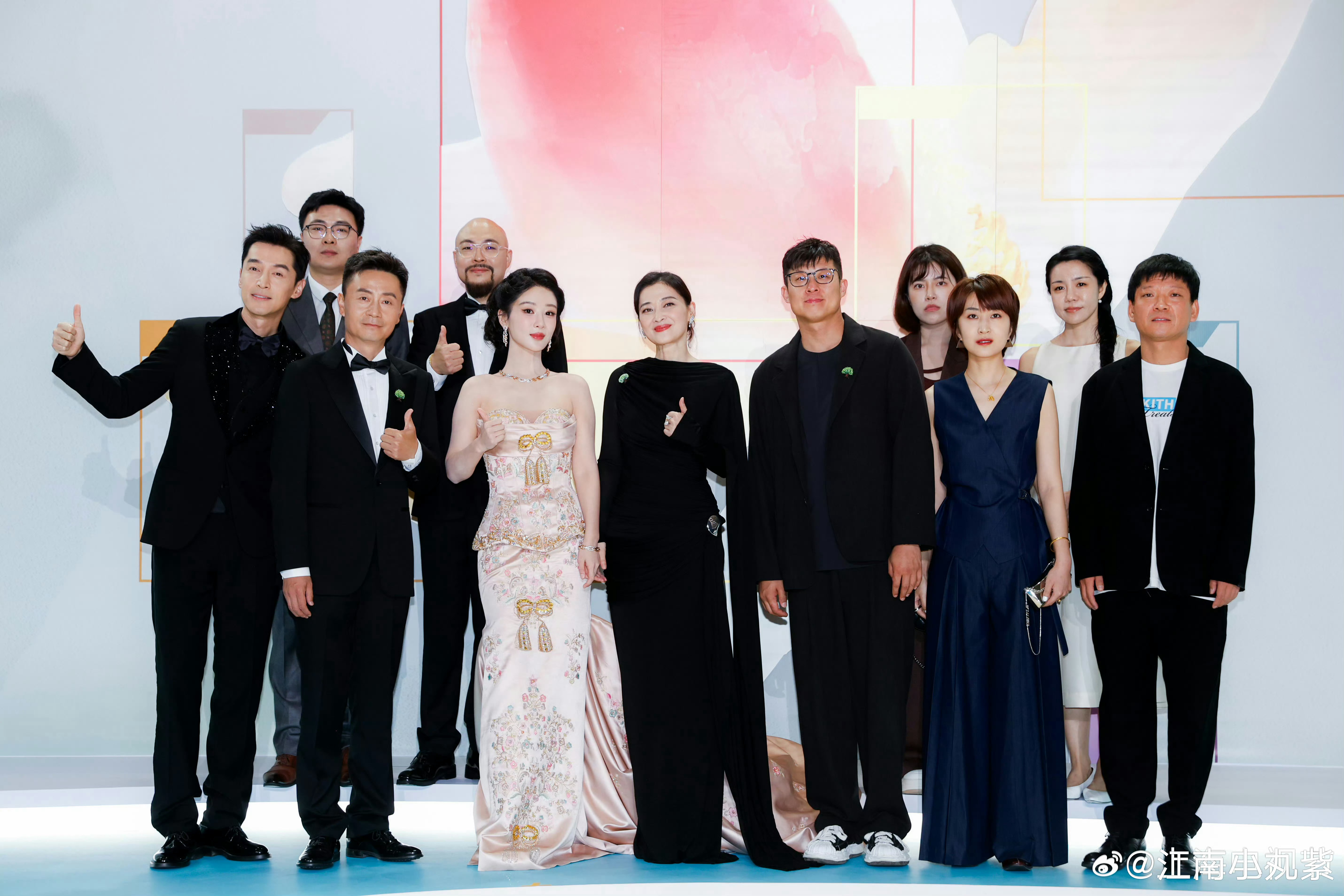 白玉兰最佳导演李雪 《生命树》伟大！！！李雪导演值得！！！请让我们把最热烈的掌声