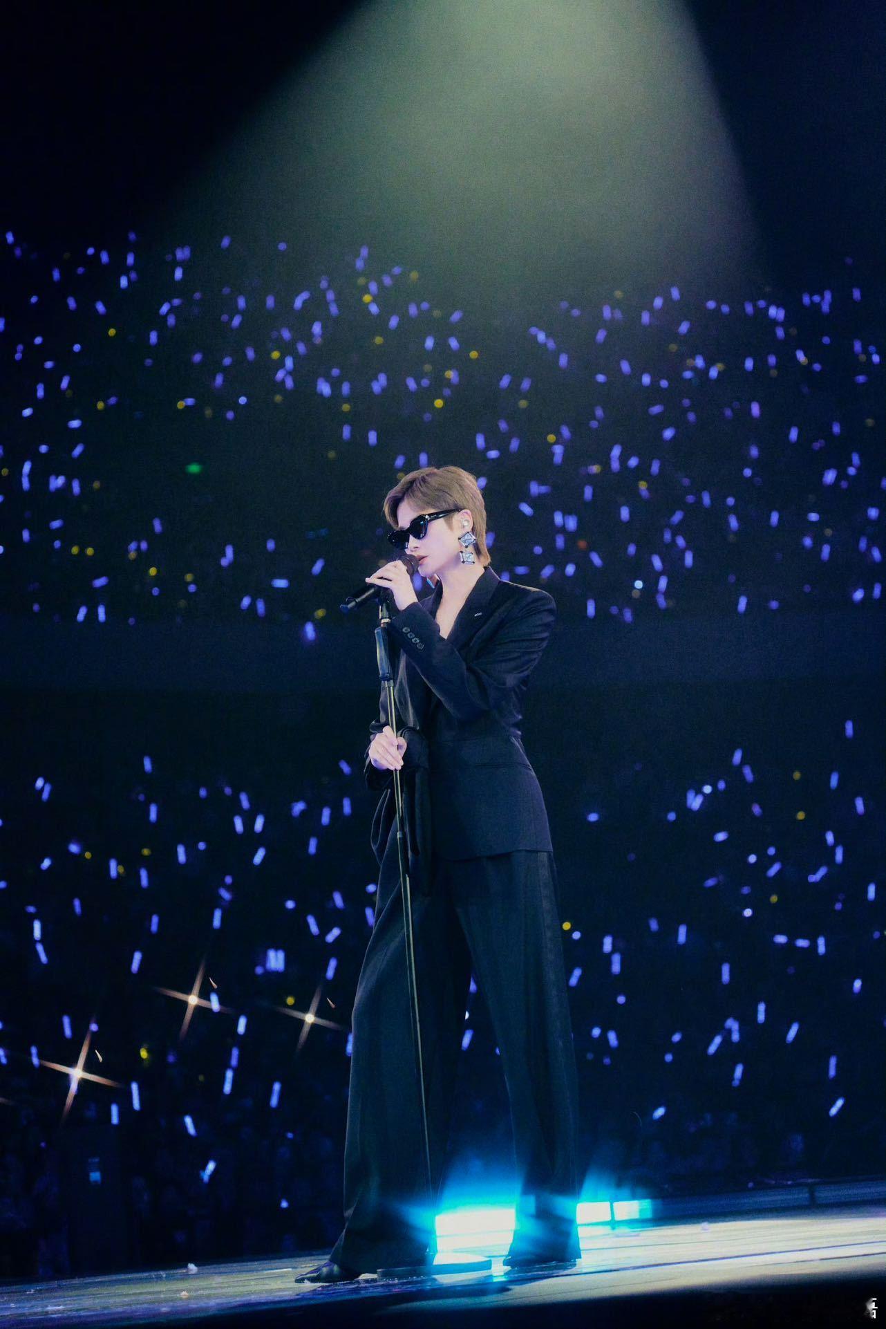 李宇春广州演唱会巡演版图持续扩容，广州站正式官宣定档7月4日，玉米们可以规划行程