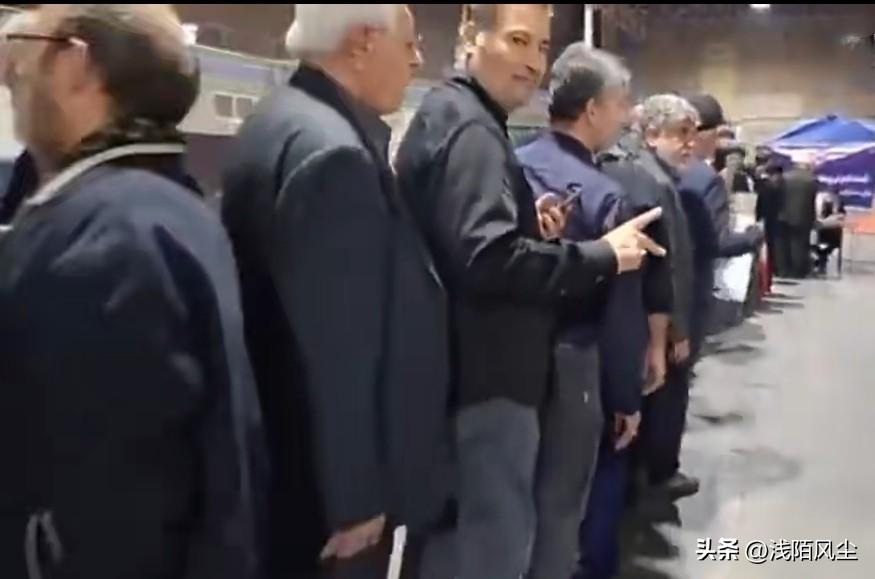 自美以伊冲突 冲突以来，无论是面对媒体，还是在自己的社交媒体，特朗普几乎每天都在