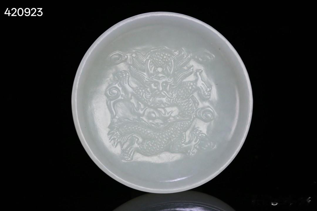 旧藏 乾隆年制款 和田玉龙纹笔舔，尺寸5.2*1.1cm，重29.9g