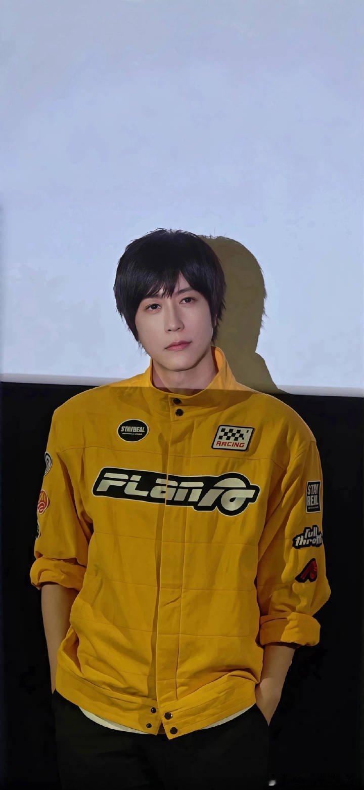 阿信 跌倒了还被大家知道50岁对主唱大人的年龄概念完全来源于五月天的歌真的火得太