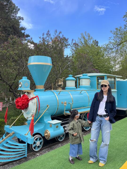 哈尔滨遛娃|儿童公园换新的小火车🚂发车啦