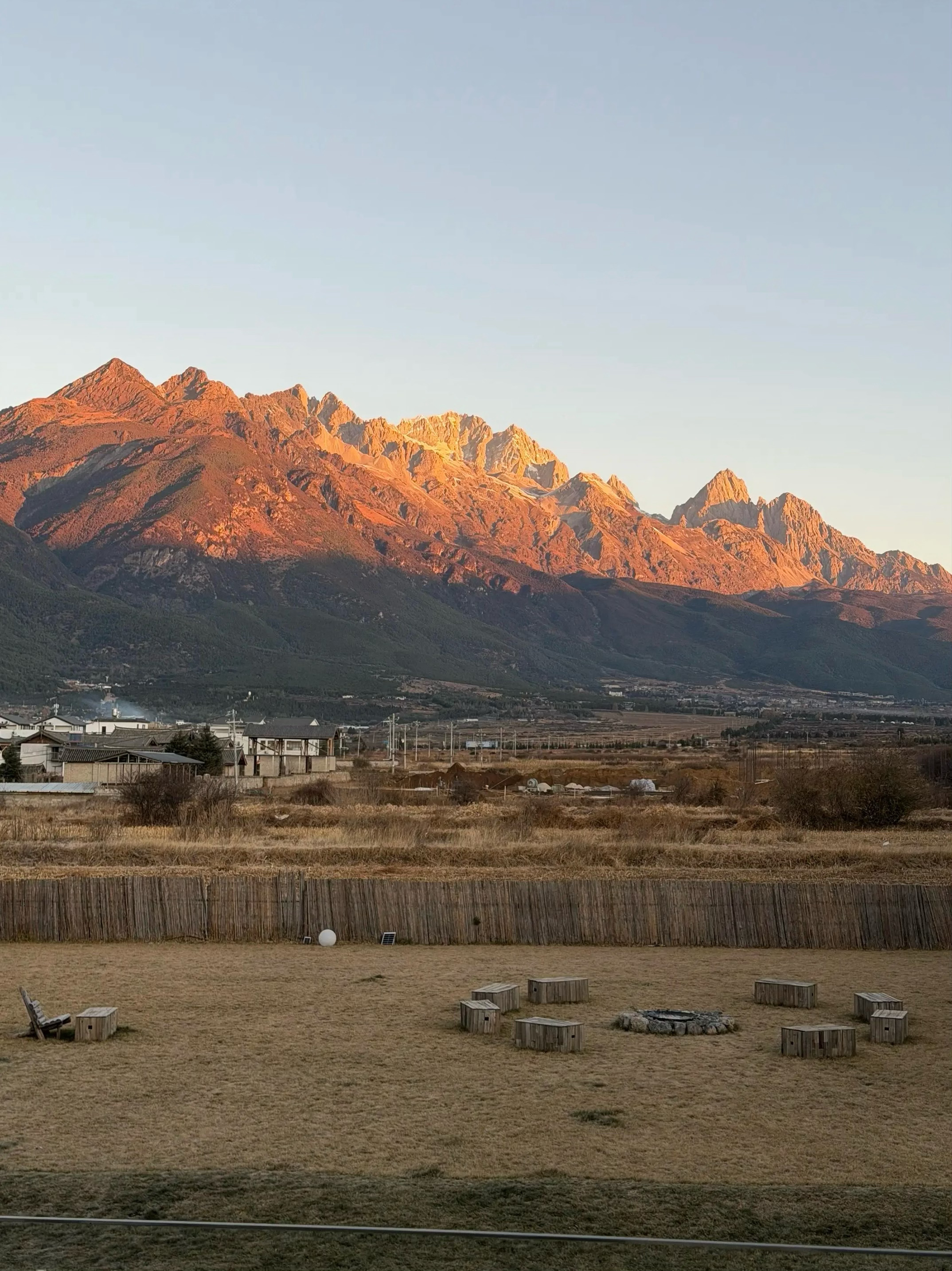 杜凯琹：最冷的变成最亮的，最硬的绽放最璀璨的啊杰噜…啊杰噜…我们都不要怕 好吗?