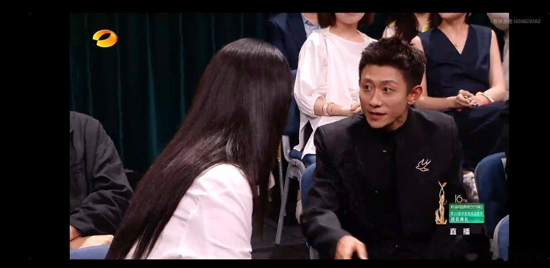 家有儿女小雪刘星合体泥们俩人聊什么呢?我也要听! ​​​