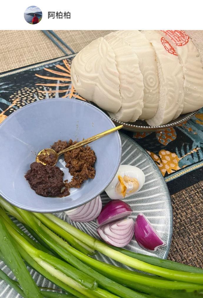 山东人有自己的大欧包和沙拉酱