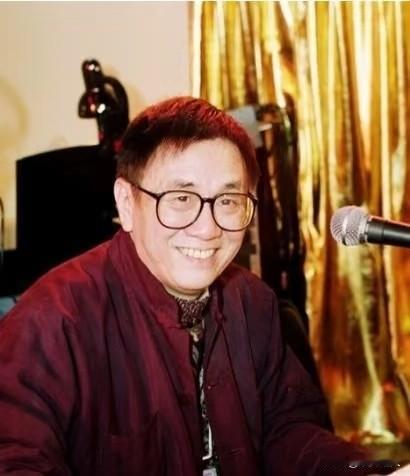 好色、贪杯、抛妻弃子，却让后世膜拜——黄霑这号人物，当真把“才子多情”四个字活成