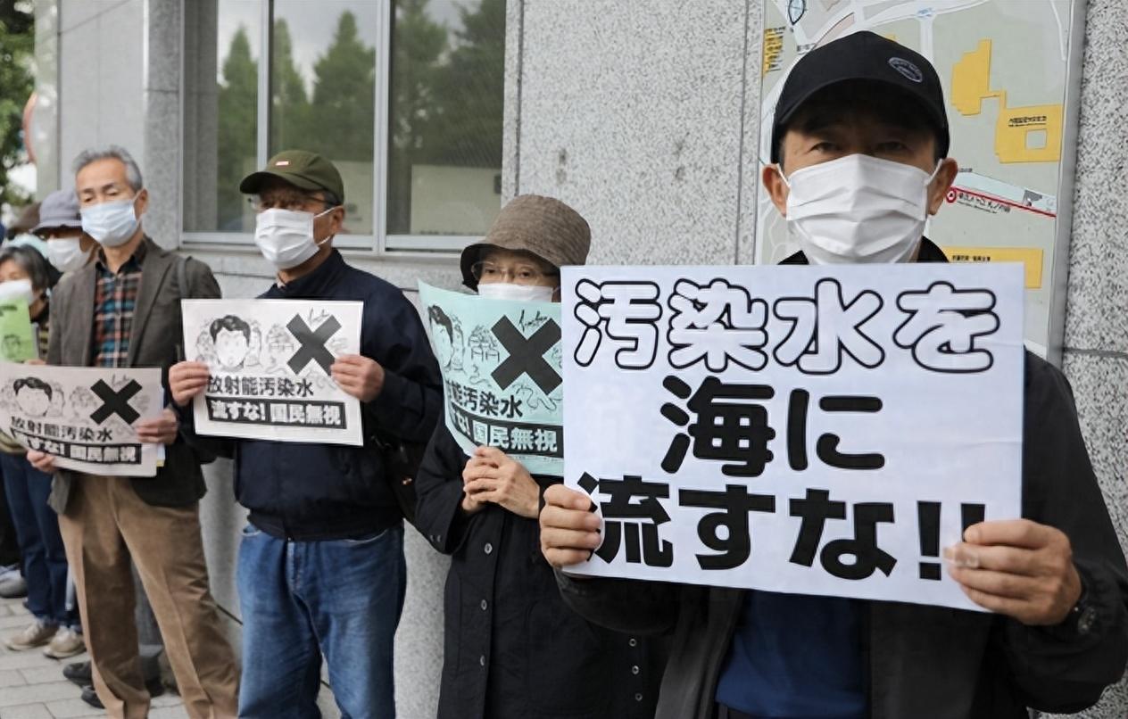 懦夫没有解决问题的勇气和智慧，只有让全世界一起为它买单的卑劣心机。的确是省下几十