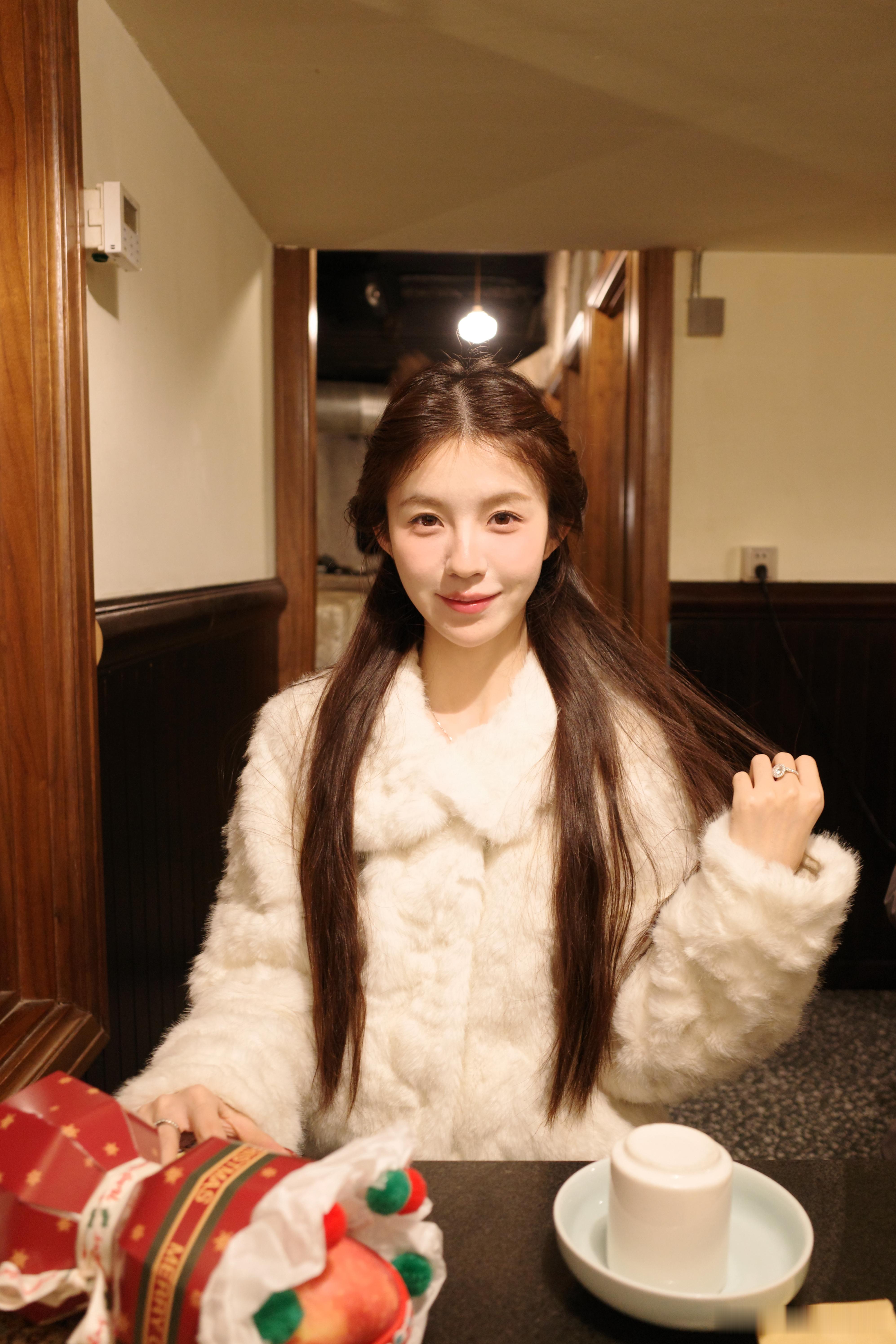 亲爱的这世界在不停开花 