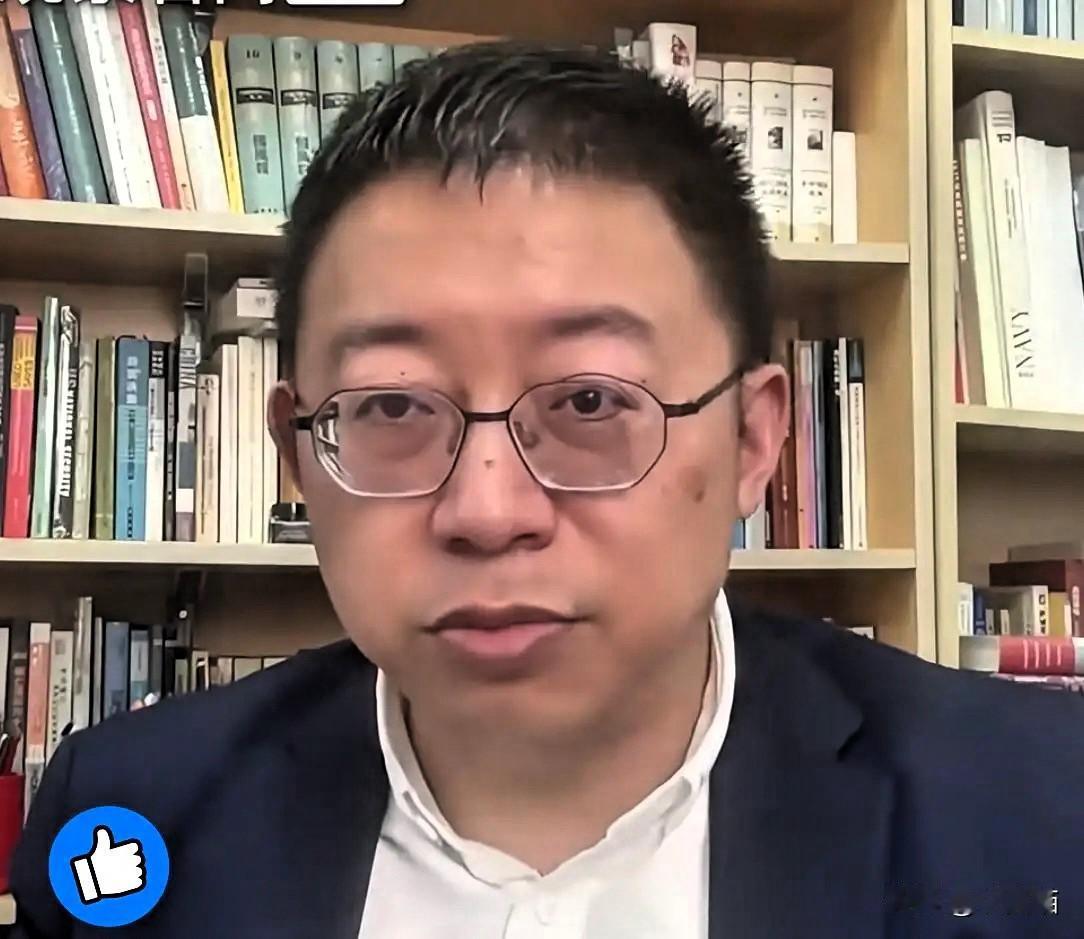 发现没？
考公卷到白热化，品德门槛就该焊死在最高处！沈教授这话，真说到了心坎里。