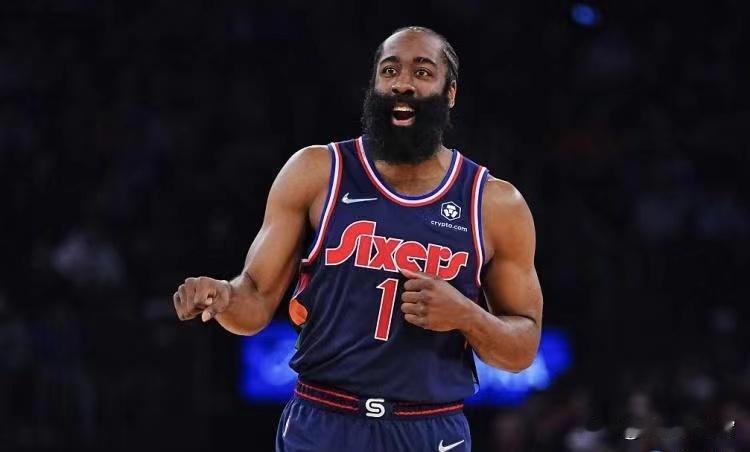 快船又是背靠背的比赛，今天打灰熊明天打独行侠。我做为一名忠实的哈登球迷，我认为球