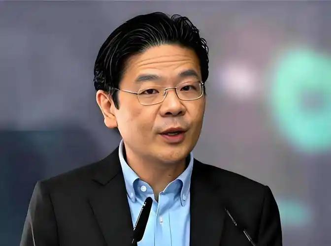 新加坡这是要给东方大国“黄袍加身”啊！
 
3月26日，新加坡总理黄循财在博鳌亚