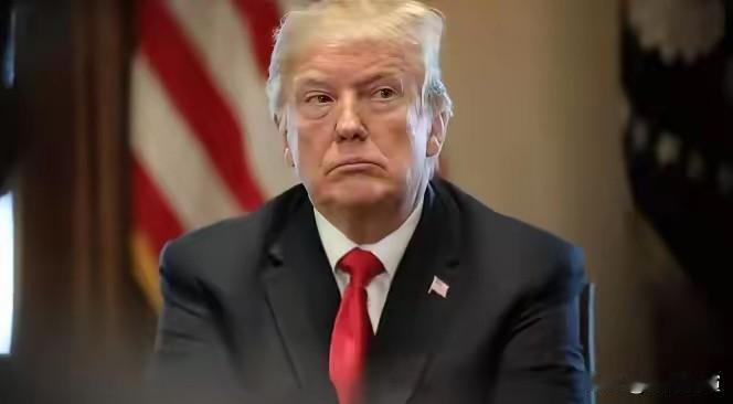 特朗普终于站出来对中国围台军演这事儿表态了，他仅仅回应了一句话：对于中国军演，他