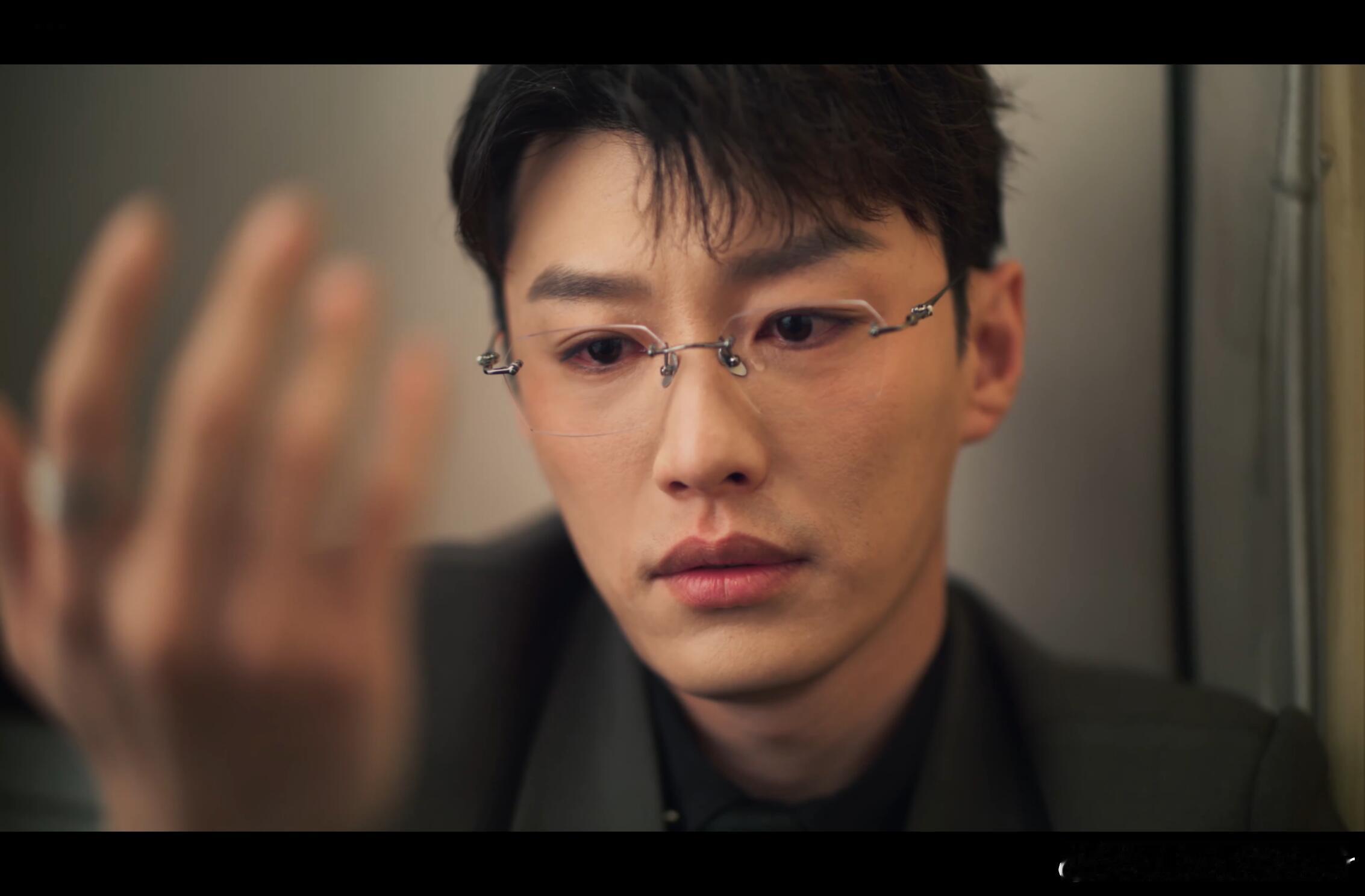 代旭演技轧戏｜那就，祝平行时空里过得快乐！妈妈去世，爸爸家暴，继母虽说和善但也不