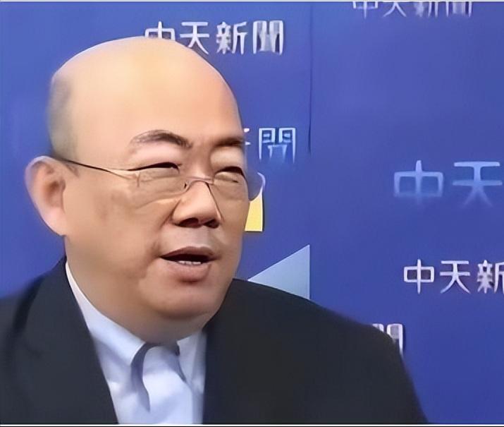 台湾名嘴郭正亮一番话，直接在岛内炸了锅。他直言，大陆借着日本、菲律宾挑衅的机会，