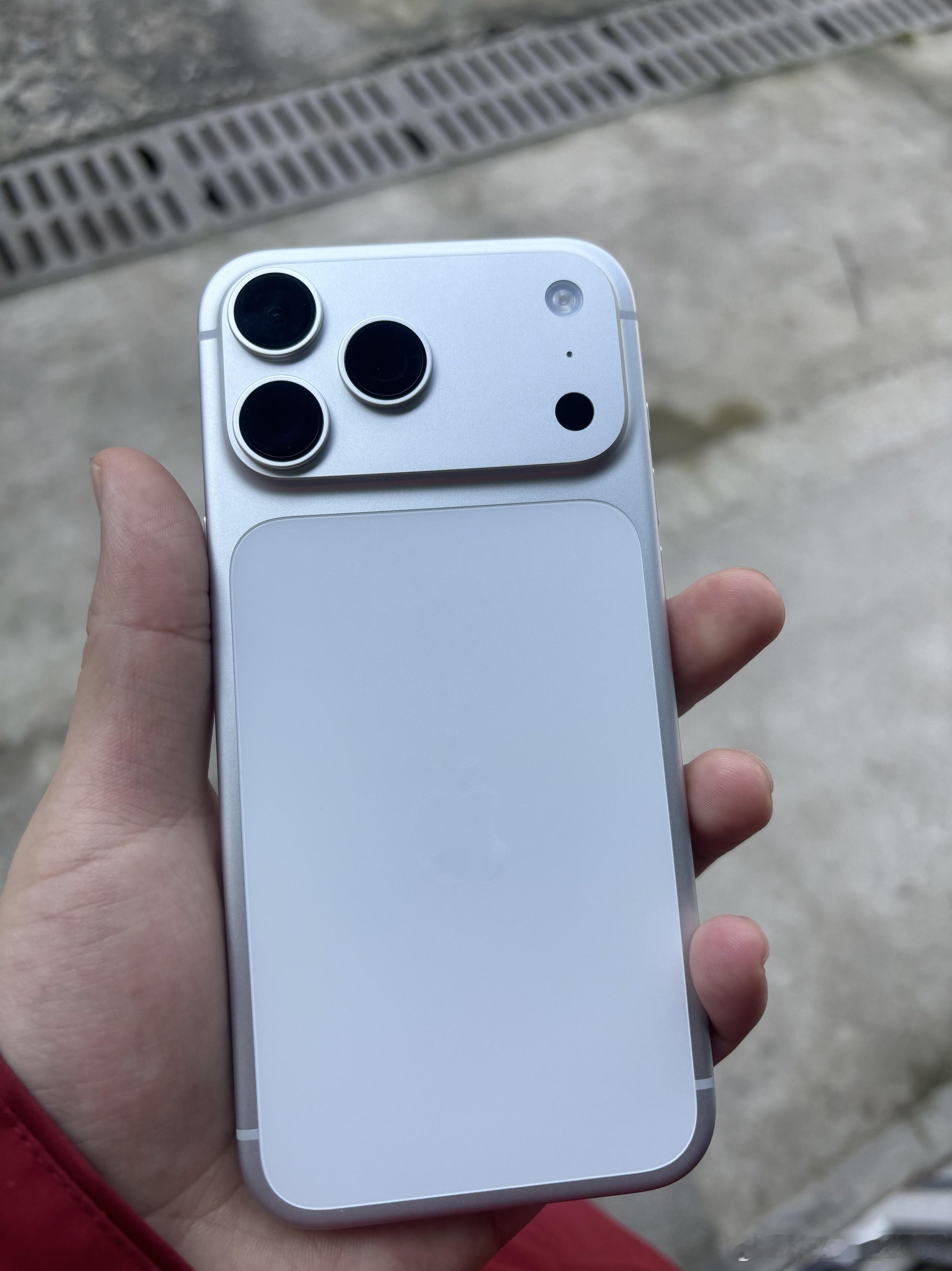 为啥今年苹果手机降价这么快？ 