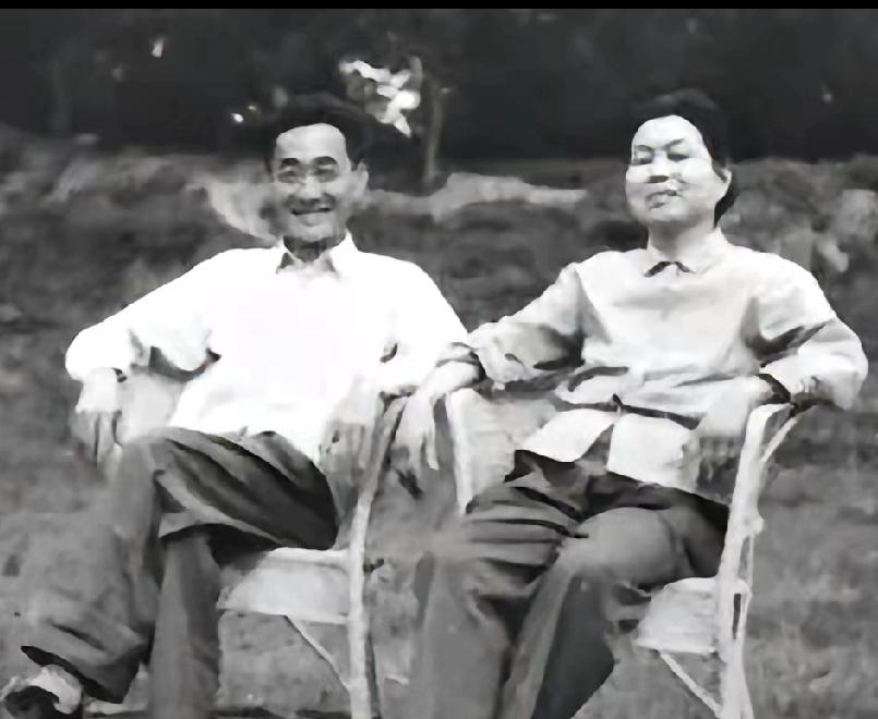 惊险逆转！
1947年南京地下党一张纸条戏耍特务，
保护同志全靠它

你绝对想不