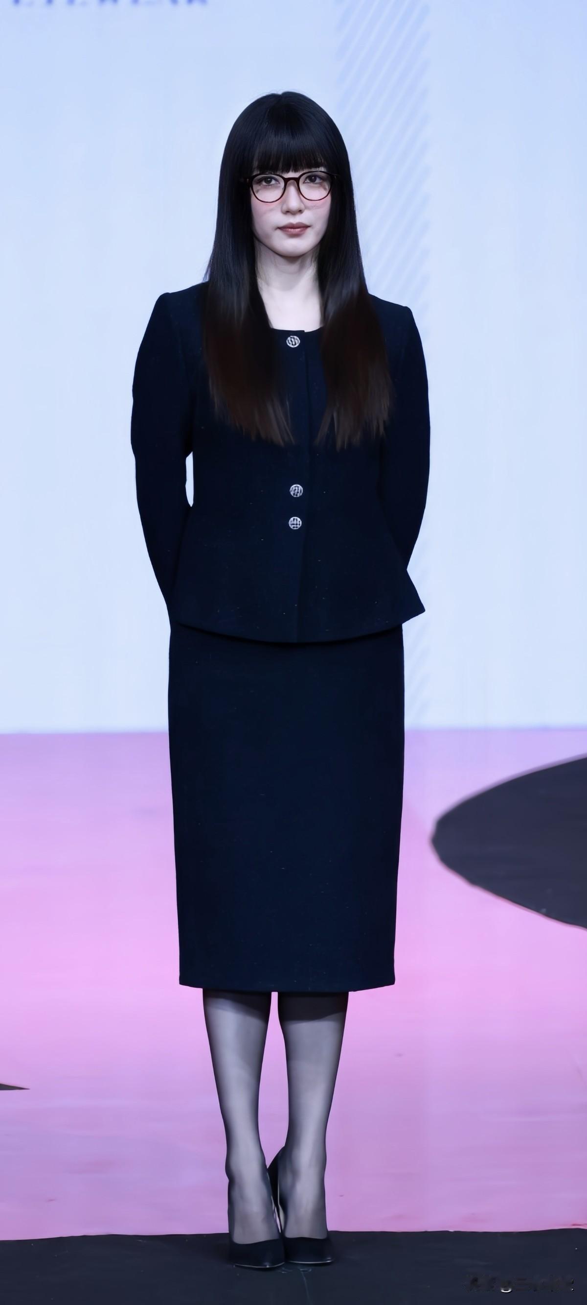 女星谁最耀眼说一说你们最喜欢的女明星是谁