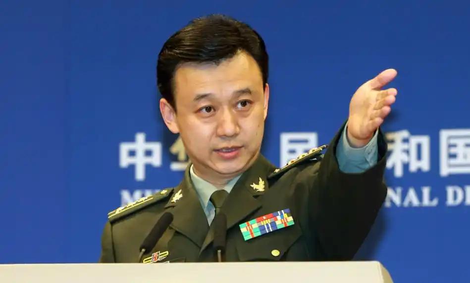 终于亮剑了！关于如何处理赖清德，大陆早就考虑好了。国防部发言人吴谦大校直言，对“