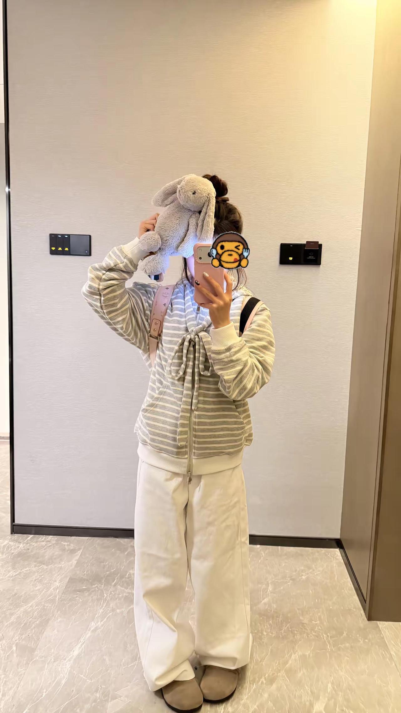 我才不要短暂的陪伴 我要你每个明天都在 今天穿什么