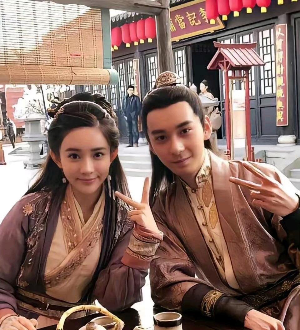 射雕英雄传里的陈星旭和孟子义 ，孟姐早期太美了吧 ​​​