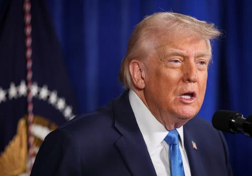 特朗普迟迟不肯对伊朗动武，原来是“大金主”沙特在背后发力！

当地时间周二，尽管